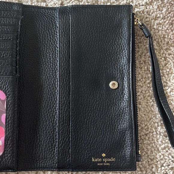 Kate Spade Colorblock Pink & Black Bi Fold Wallet - Picture 8 of 9